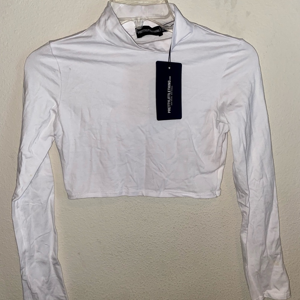 Pretty Little Thing Cropped White Longsleeve top